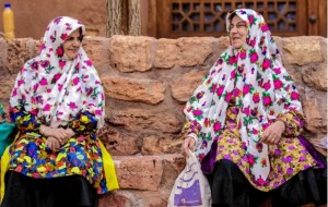 abyaneh women