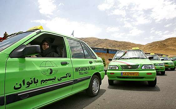 taxi des femmes en Iran